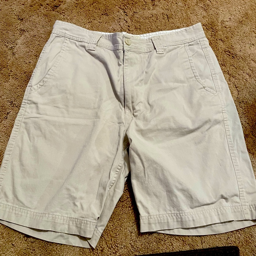Mens tan shorts